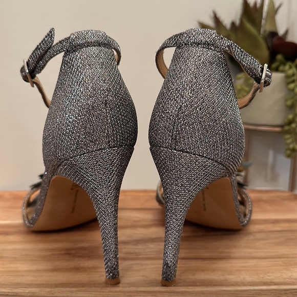 INC Rainor Butterfly T-Strap Evening Sandals - Picture 7 of 14